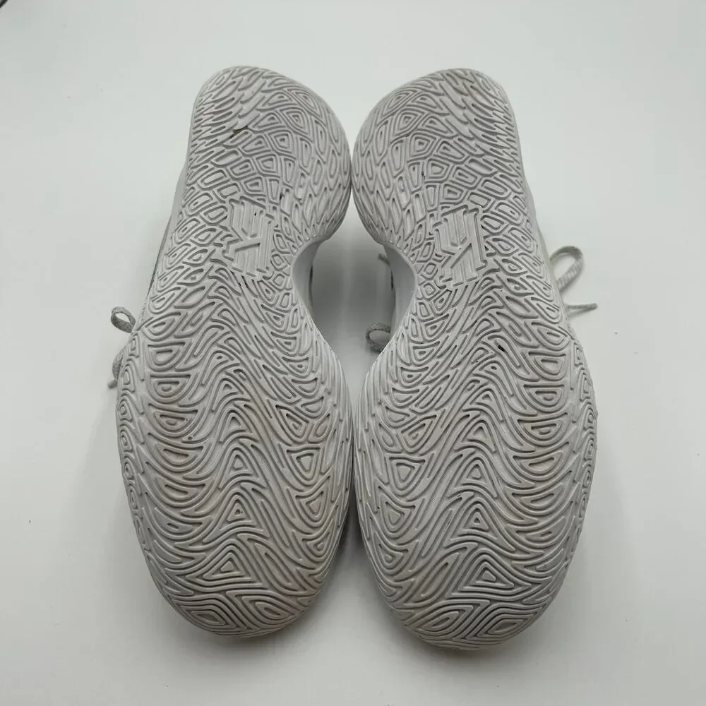 Nike Men's White and Grey Trainers